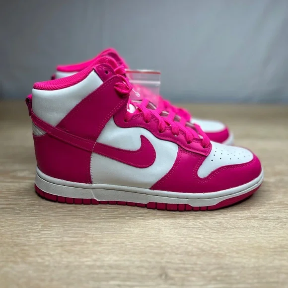 Nike Dunk High - Picture 5 of 8